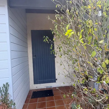 Сasa de vacaciones La Maison D'élodie *